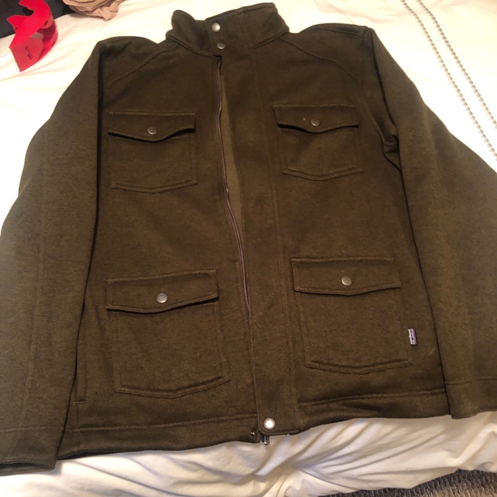 Patagonia Men's Olive Sweater Jacket